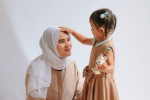 Cara Mengajarkan Anak Cara Berpakaian Yang Sopan Dan Rapi Panduan Lengkap Untuk Orang Tua Dan Pendidik