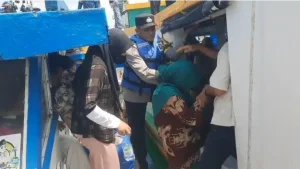 Faktakah Com Respons Cepat Di Kepulauan Seribu 54 Penumpang Selamat Dari Insiden Mati Mesin Km Ansori