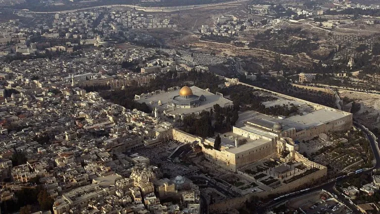 Pembatasan Akses Di Al Aqsa Israel Larang Dua Pendakwah Palestina Menambah Ketegangan Di Yerusalem